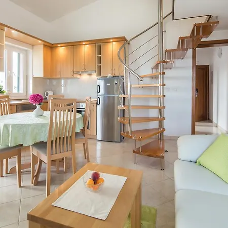 Appartement Leon Podstrana